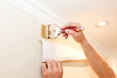 Pose de papier peint à Cambremer — revêtements muraux et toiles de verre